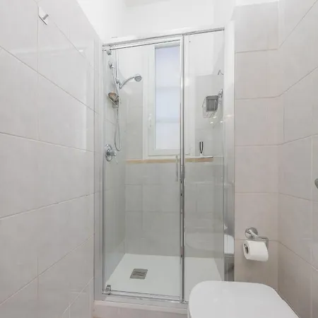 Free Private Parking - 5 Min To Metro - Access Control Guard - Quiet Apartment Milan Exterior photo